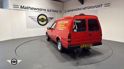 Lot 700 - 1983 FORD ESCORT 55L