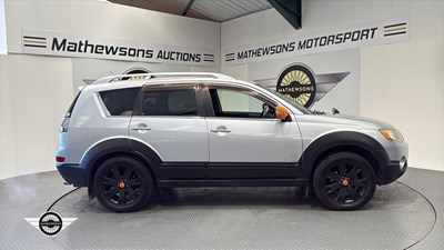Lot 899 - 2008 MITSUBISHI OUTLANDER