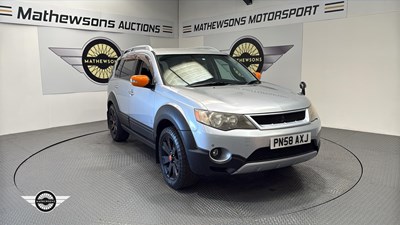 Lot 899 - 2008 MITSUBISHI OUTLANDER