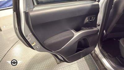 Lot 899 - 2008 MITSUBISHI OUTLANDER