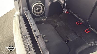 Lot 899 - 2008 MITSUBISHI OUTLANDER