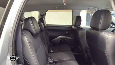 Lot 899 - 2008 MITSUBISHI OUTLANDER