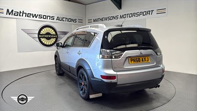 Lot 899 - 2008 MITSUBISHI OUTLANDER