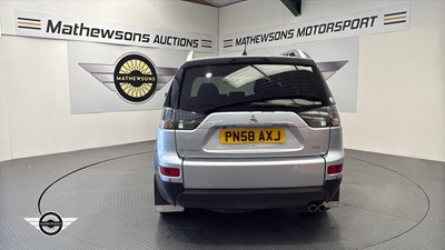 Lot 899 - 2008 MITSUBISHI OUTLANDER