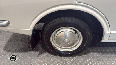 Lot 144 - 1976 TOYOTA COROLLA