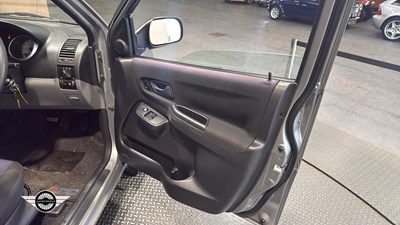 Lot 852 - 2004 SUZUKI IGNIS GL