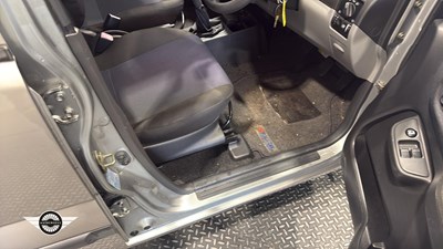 Lot 852 - 2004 SUZUKI IGNIS GL