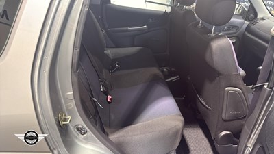 Lot 852 - 2004 SUZUKI IGNIS GL