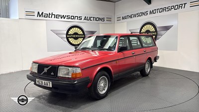 Lot 20 - 1991 VOLVO 240
