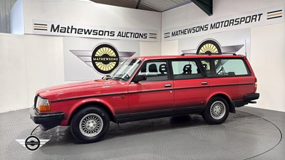 Lot 20 - 1991 VOLVO 240