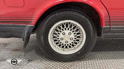 Lot 20 - 1991 VOLVO 240