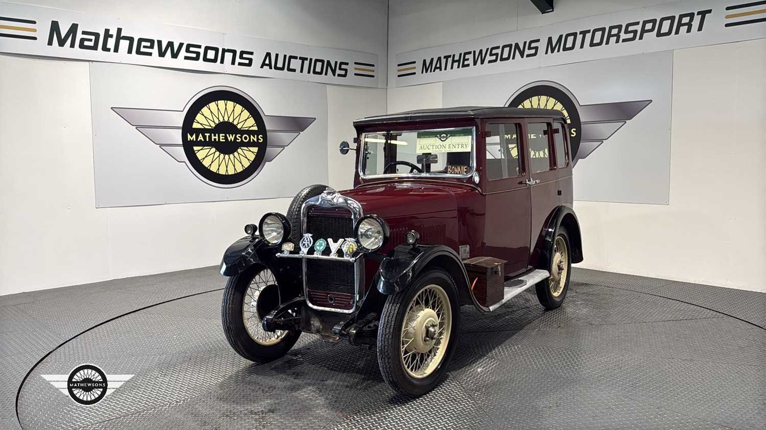 Lot 22 - 1930 SINGER
