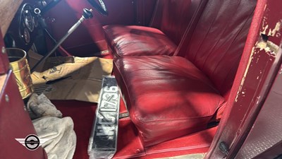 Lot 22 - 1930 SINGER