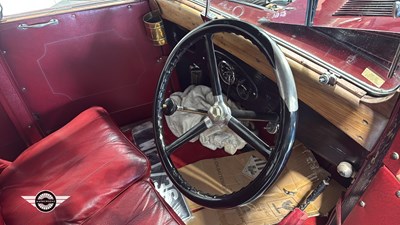 Lot 22 - 1930 SINGER
