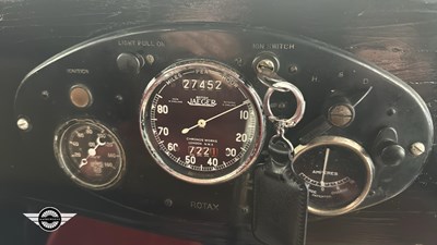 Lot 22 - 1930 SINGER