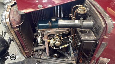 Lot 22 - 1930 SINGER