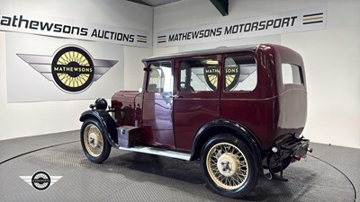 Lot 22 - 1930 SINGER