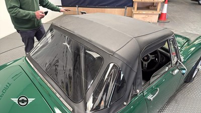 Lot 848 - 1970 MG MIDGET