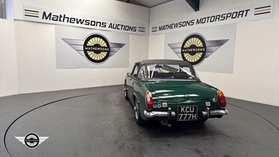 Lot 848 - 1970 MG MIDGET
