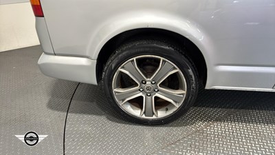 Lot 42 - 2005 VOLKSWAGEN T-SPORTER T30 130 TDI LWB