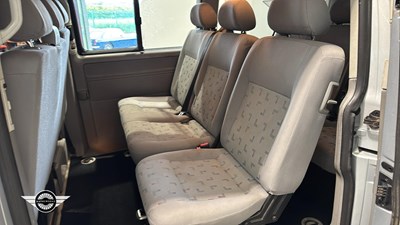 Lot 42 - 2005 VOLKSWAGEN T-SPORTER T30 130 TDI LWB