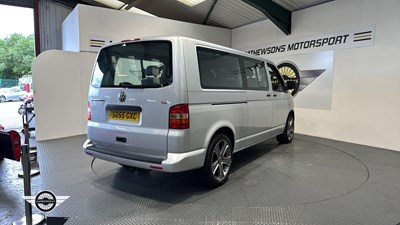 Lot 42 - 2005 VOLKSWAGEN T-SPORTER T30 130 TDI LWB
