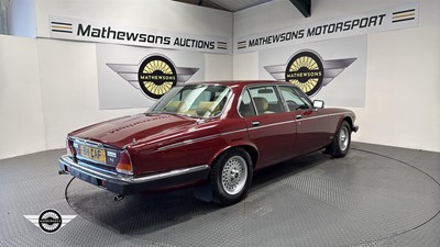 Lot 44 - 1985 JAGUAR SOVEREIGN 4.2 AUTO