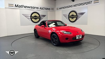 Lot 76 - 2008 MAZDA MX-5
