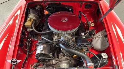 Lot 798 - 1977 MG B