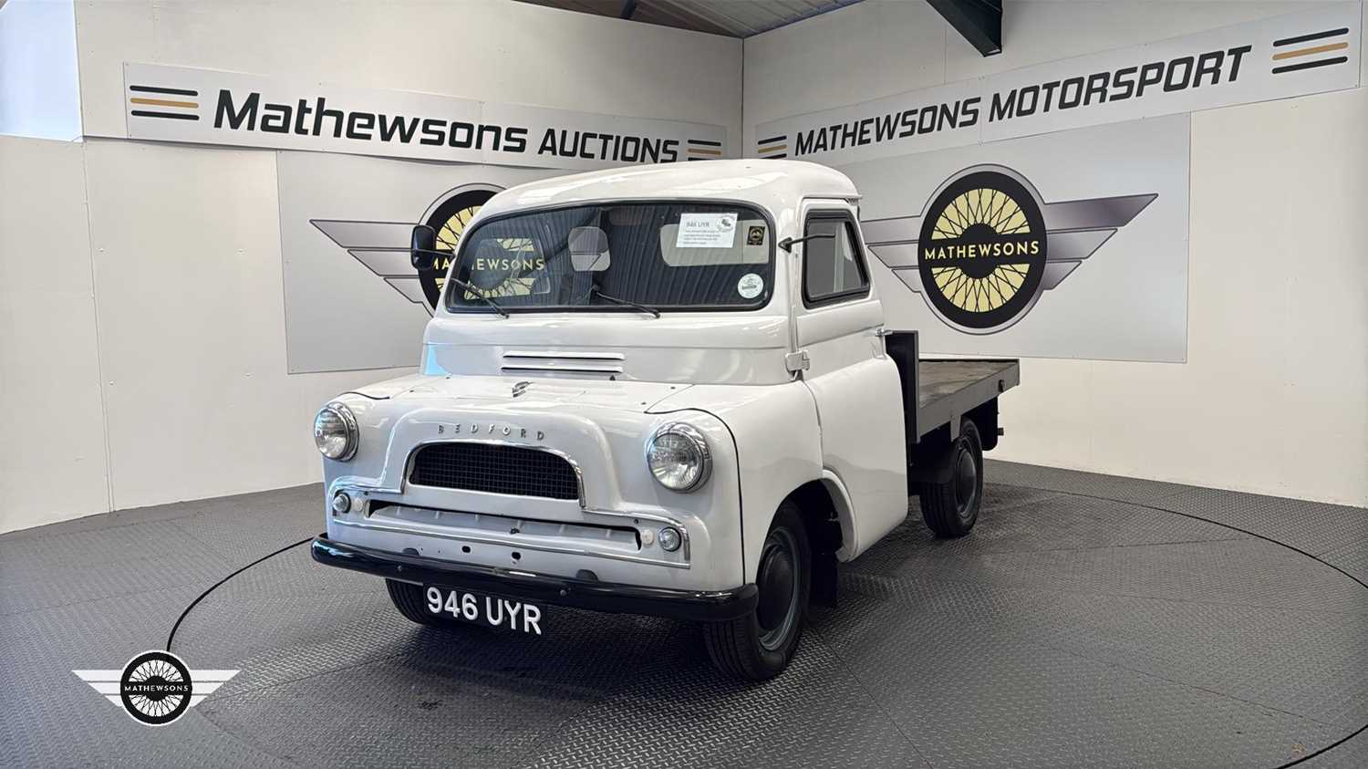 Lot 90 - 1959 BEDFORD