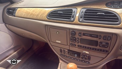 Lot 94 - 2000 JAGUAR S-TYPE V6 SE AUTO