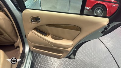 Lot 94 - 2000 JAGUAR S-TYPE V6 SE AUTO