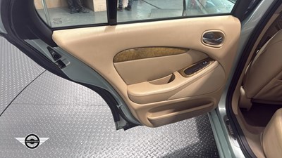 Lot 94 - 2000 JAGUAR S-TYPE V6 SE AUTO