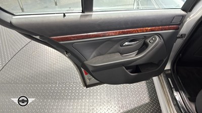 Lot 128 - 2002 BMW 530I SE