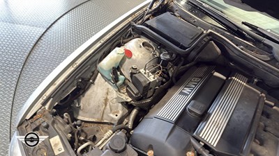 Lot 128 - 2002 BMW 530I SE