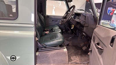 Lot 788 - 1999 LAND ROVER DEFENDER 90 COUNTY TD5