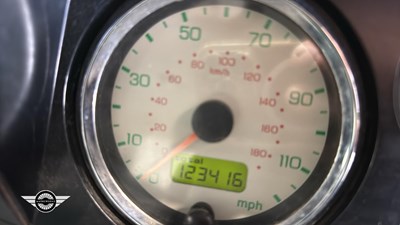 Lot 788 - 1999 LAND ROVER DEFENDER 90 COUNTY TD5