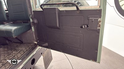 Lot 788 - 1999 LAND ROVER DEFENDER 90 COUNTY TD5