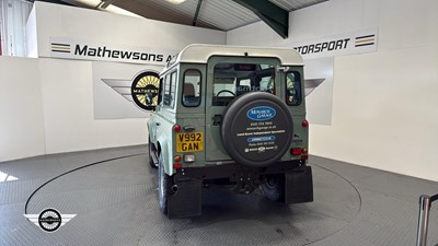 Lot 788 - 1999 LAND ROVER DEFENDER 90 COUNTY TD5