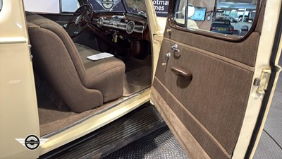 Lot 194 - 1939 PACKARD COUPE
