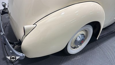 Lot 194 - 1939 PACKARD COUPE
