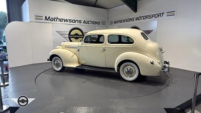 Lot 194 - 1939 PACKARD COUPE