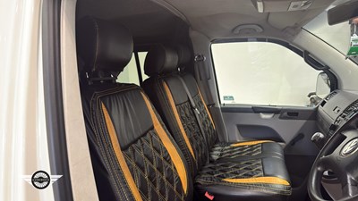 Lot 200 - 2004 VOLKSWAGEN TRANSPORTER T28 85 TDI
