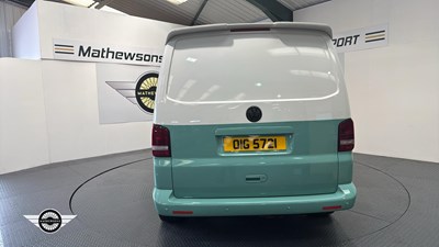Lot 200 - 2004 VOLKSWAGEN TRANSPORTER T28 85 TDI