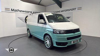 Lot 200 - 2004 VOLKSWAGEN TRANSPORTER T28 85 TDI