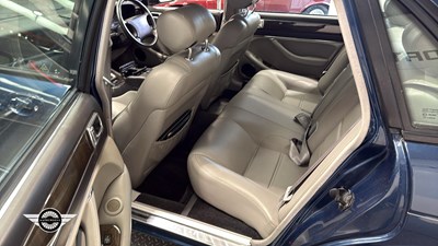 Lot 226 - 1995 JAGUAR XJR AUTO