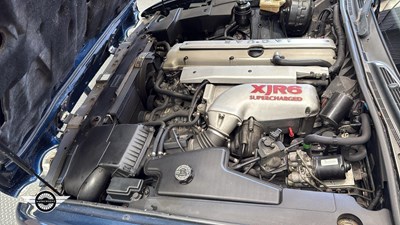 Lot 226 - 1995 JAGUAR XJR AUTO