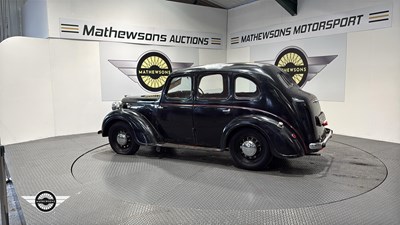 Lot 698 - 1946 AUSTIN 10 GS1