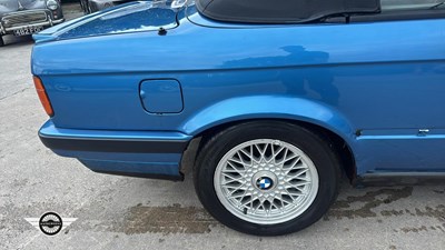 Lot 230 - 1992 BMW 318 I CONVERTIBLE