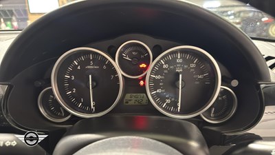 Lot 242 - 2006 MAZDA MX-5 SPORT
